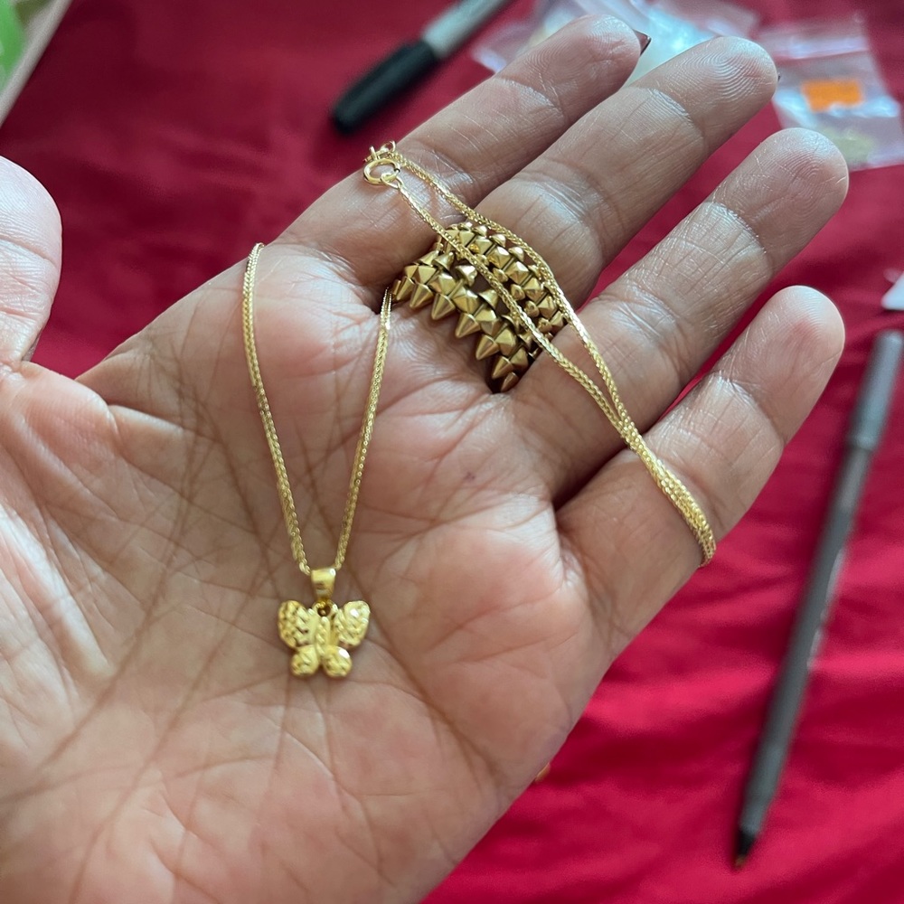 18k Saudi gold necklace 18inch